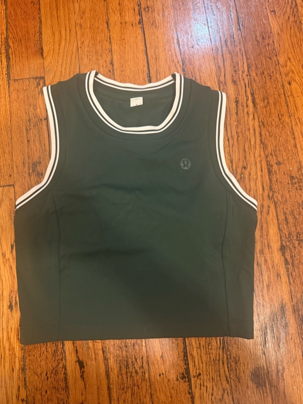 Lululemon Collegiate Scoop Neck-Neck Crop Tennis Tank Top size 8